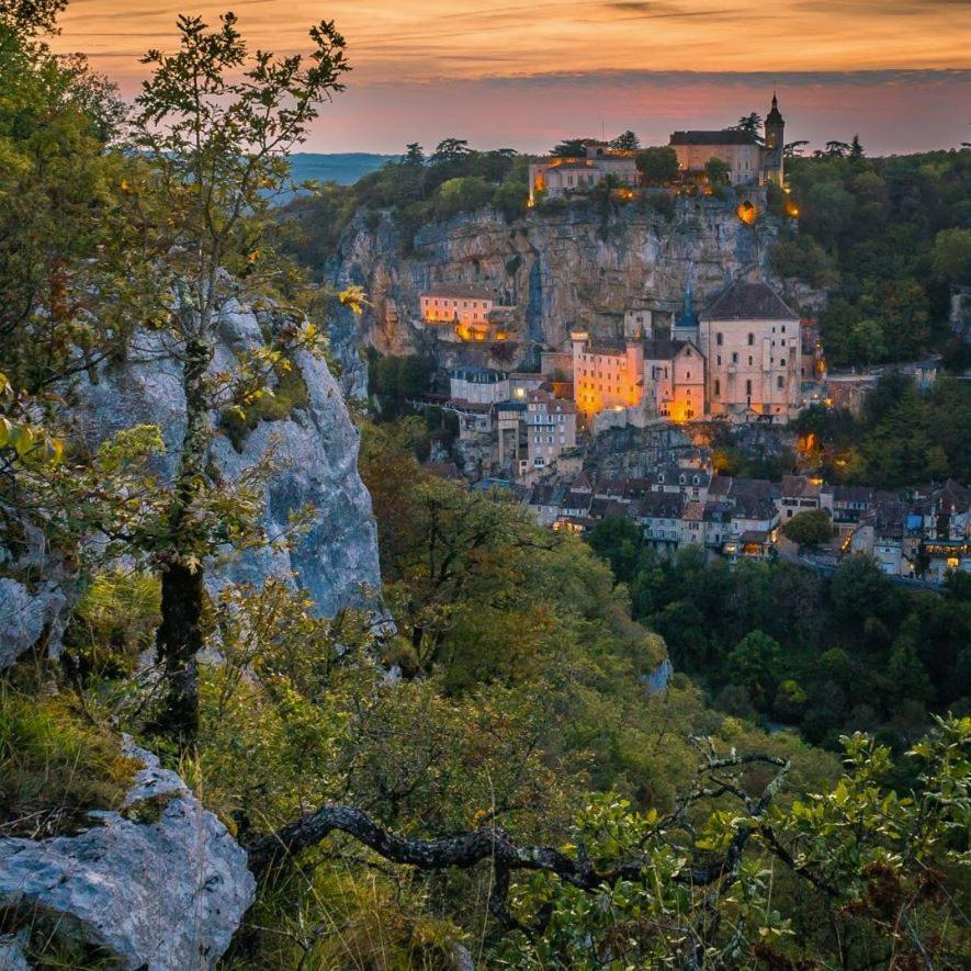 Maison Pierre Loti, Gite Historique Et Spacieux En Vallee De La Dordogne Bretenoux Exterior photo